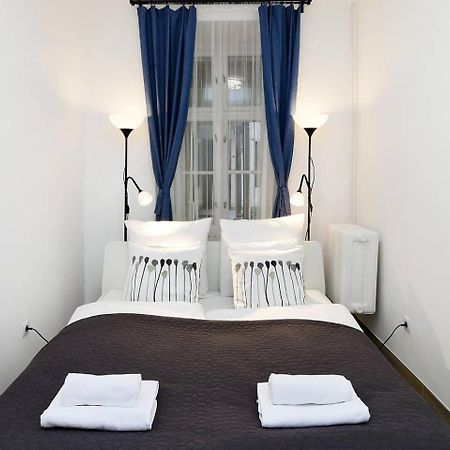 Very Central Apartment Close To Basilica Budapest Exterior foto